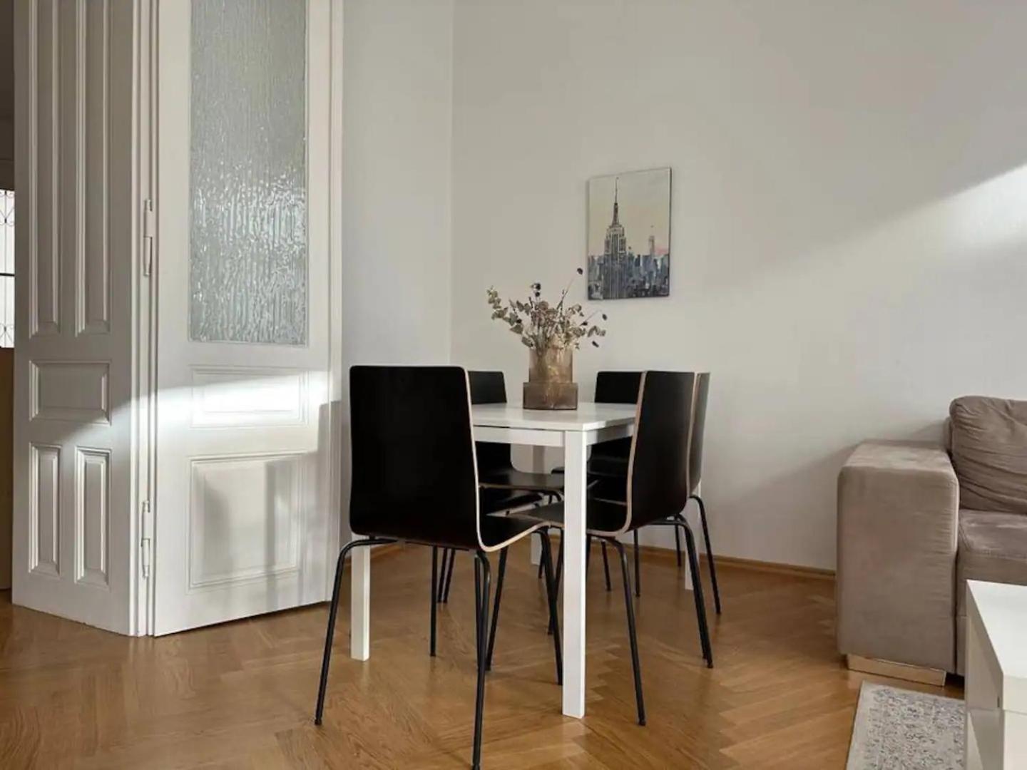 Beautiful Apartments In Вена Экстерьер фото