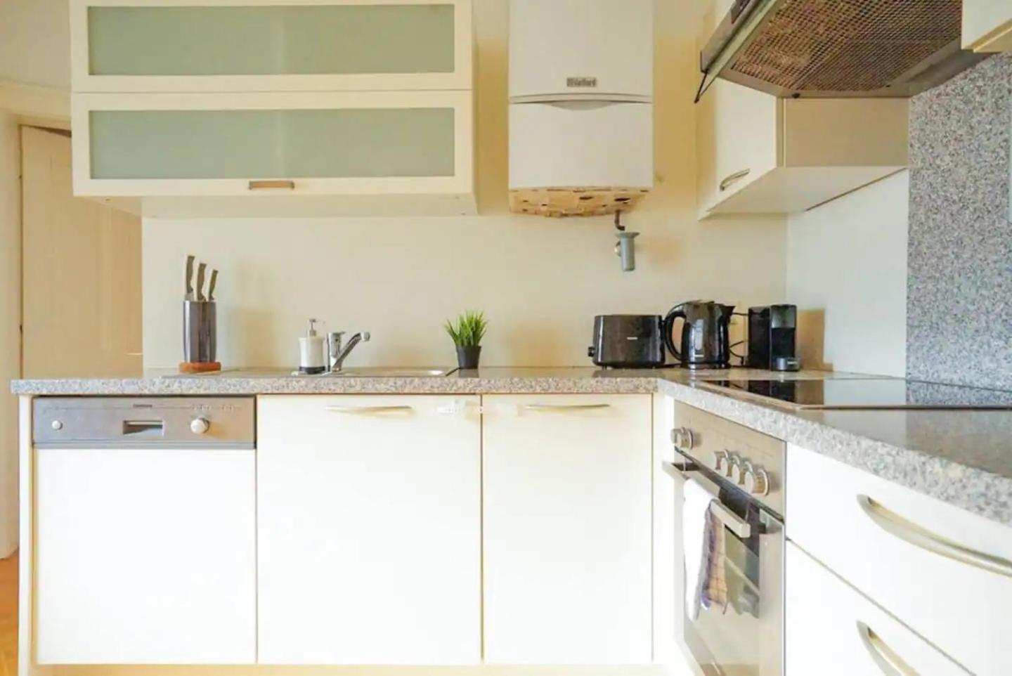 Beautiful Apartments In Вена Экстерьер фото